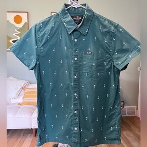 Hollister Teal Short-Sleeve Palm-Print Button-Down Shirt